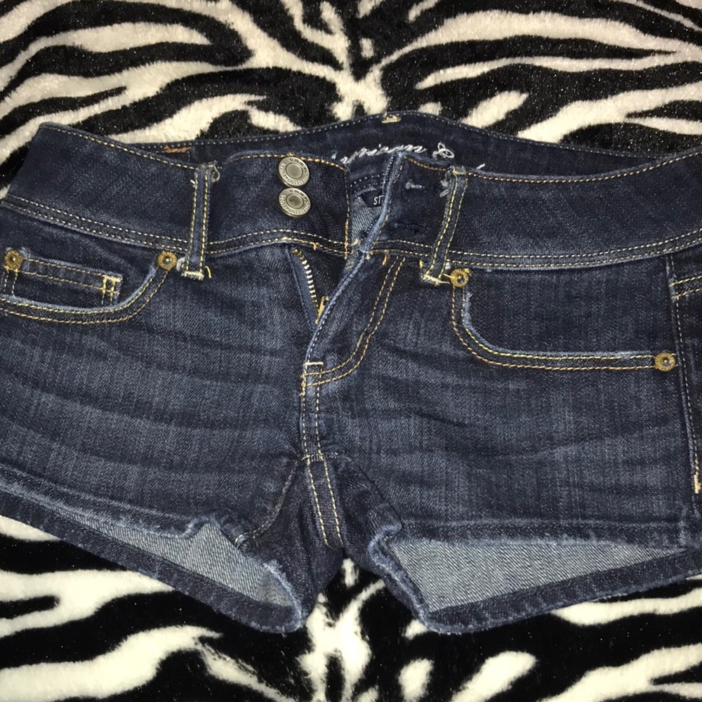 American eagle short